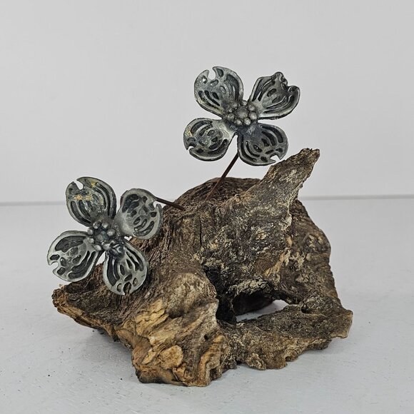 Handcrafted Metal Flower Sculpture On Driftwood Folk Art - Picture 7 of 8